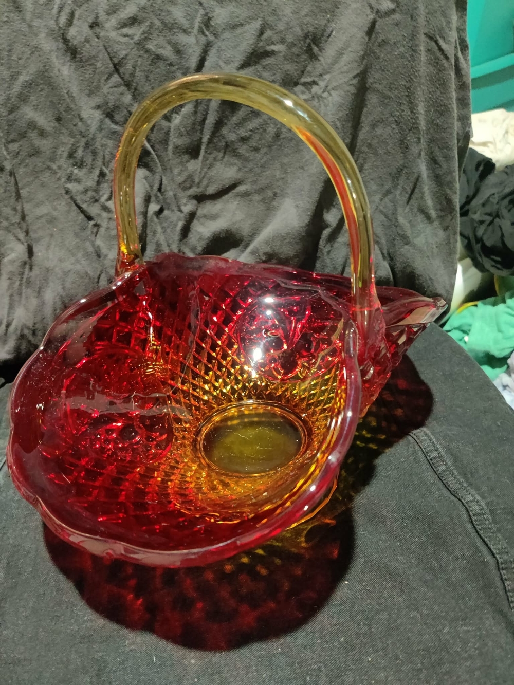 Vintage Indiana glass Canterbury, sunset amberina basket.